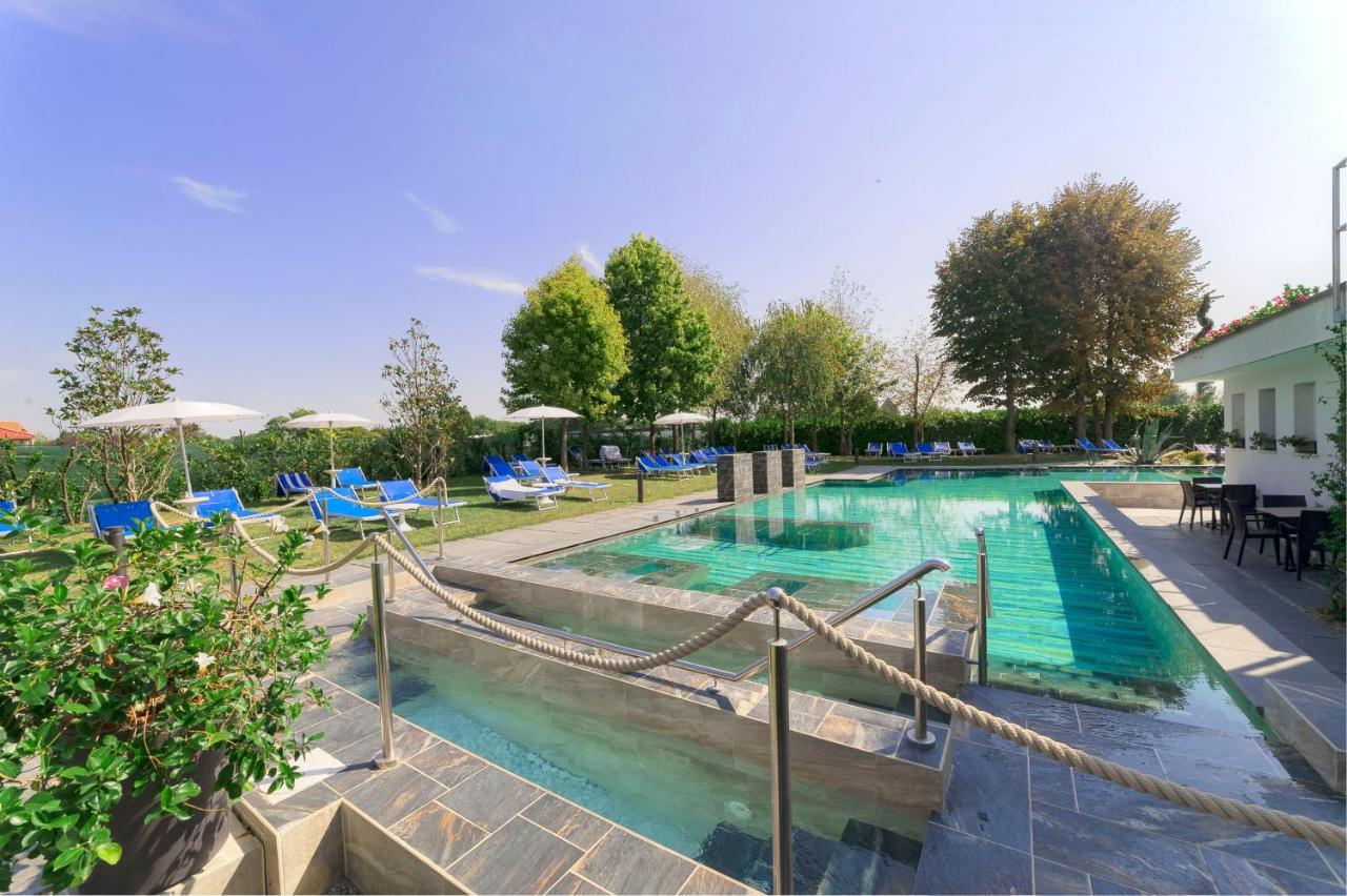 Hotel Terme Belsoggiorno Abano Terme Exteriör bild