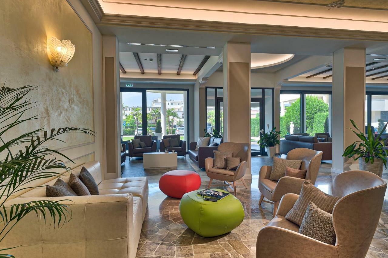 Hotel Terme Belsoggiorno Abano Terme Exteriör bild
